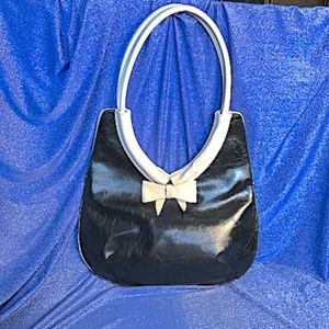 SABINA BLACK & WHITE LEATHER SHOULDER BAG